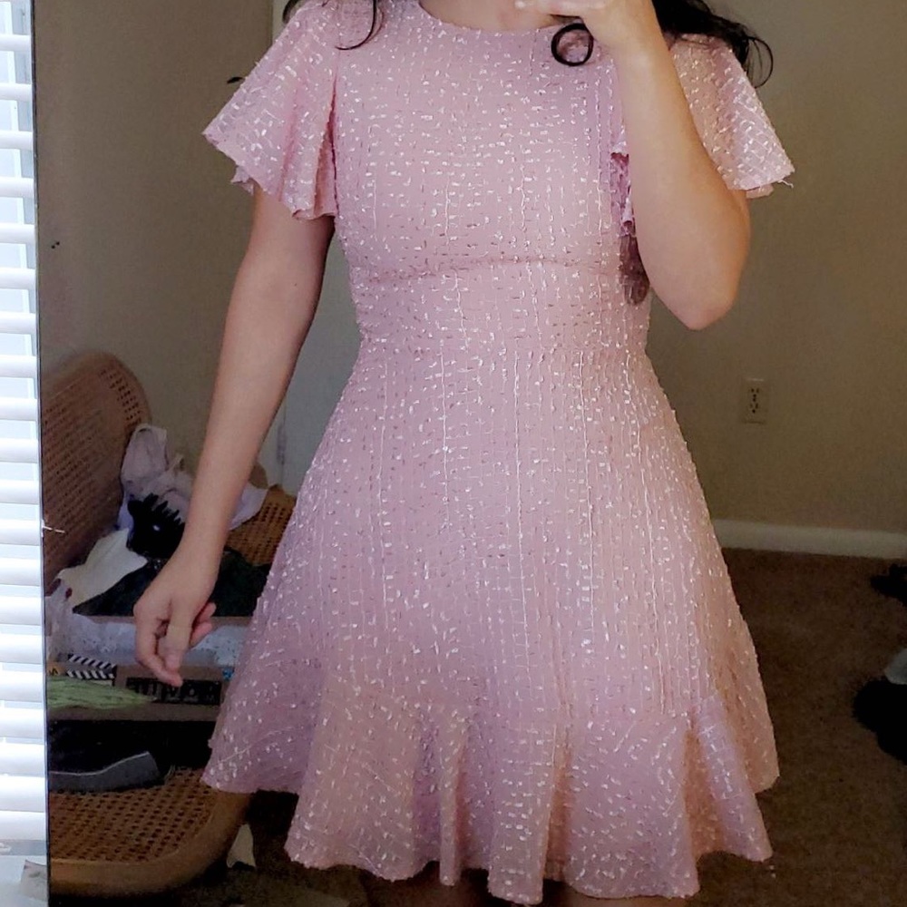 Selfie Leslie Isabella pink dress